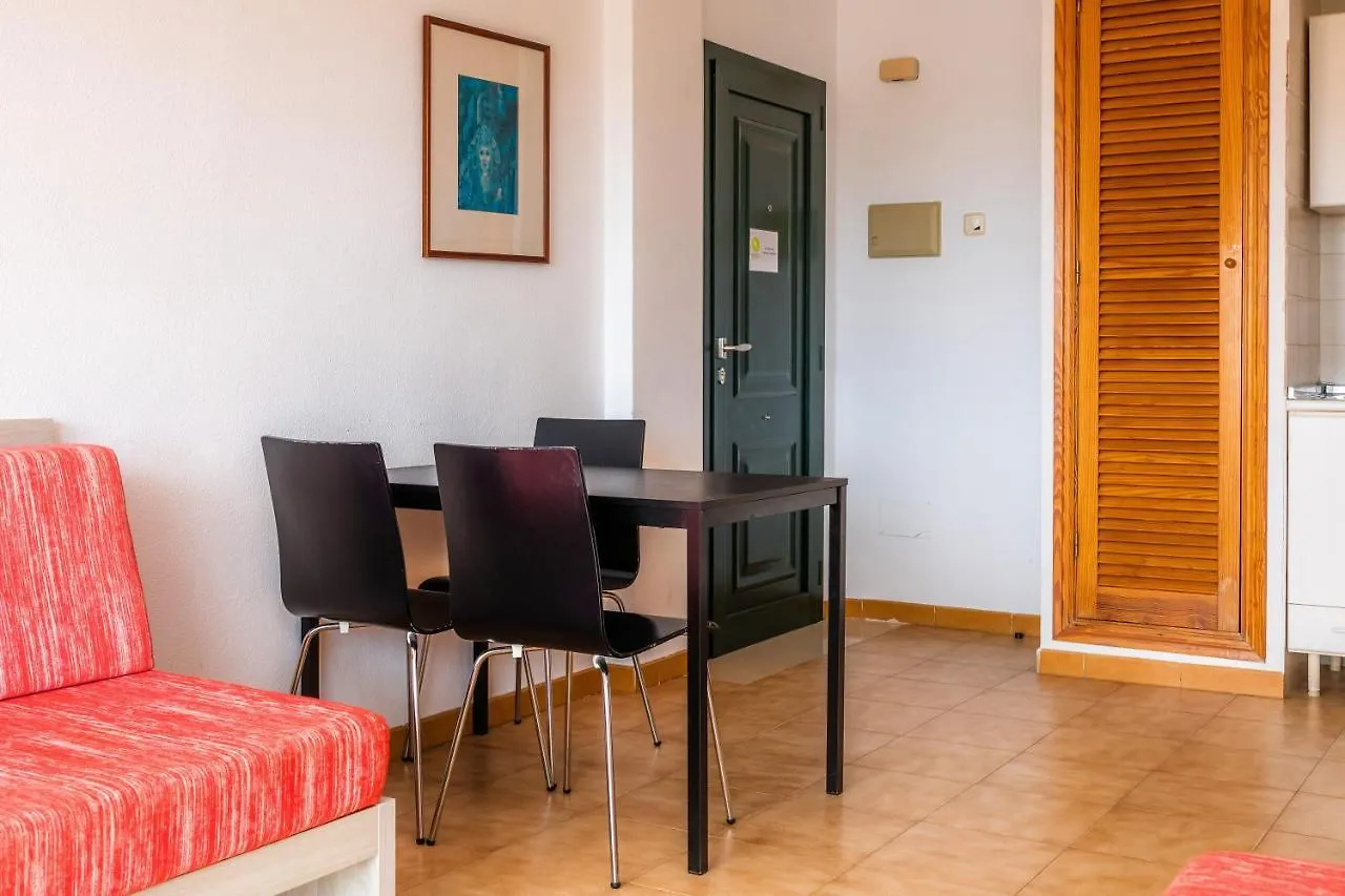 Holiday home Apto Con Terraza 403 Cala Millor